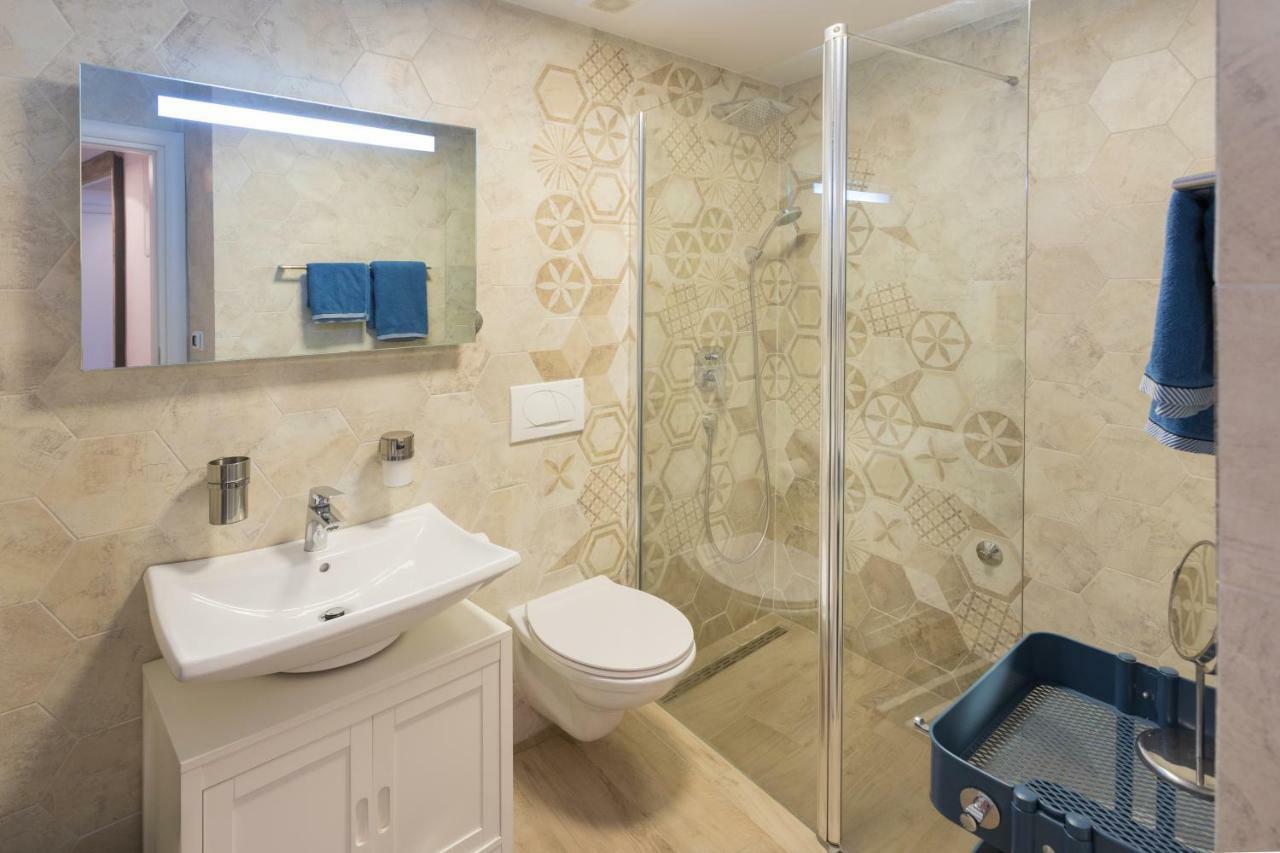 Apartments Nika ツリクヴェニツァ エクステリア 写真