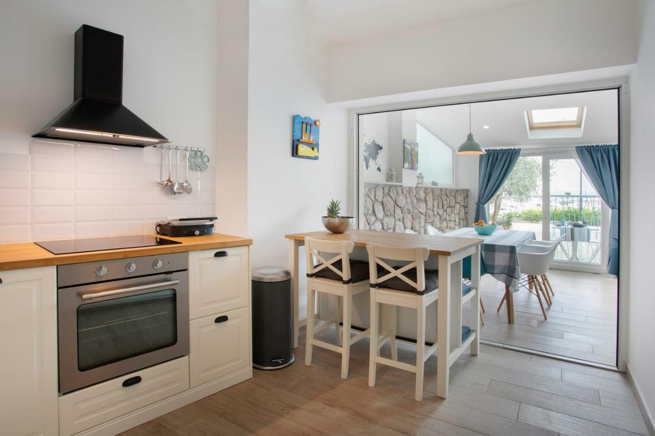 Apartments Nika ツリクヴェニツァ エクステリア 写真