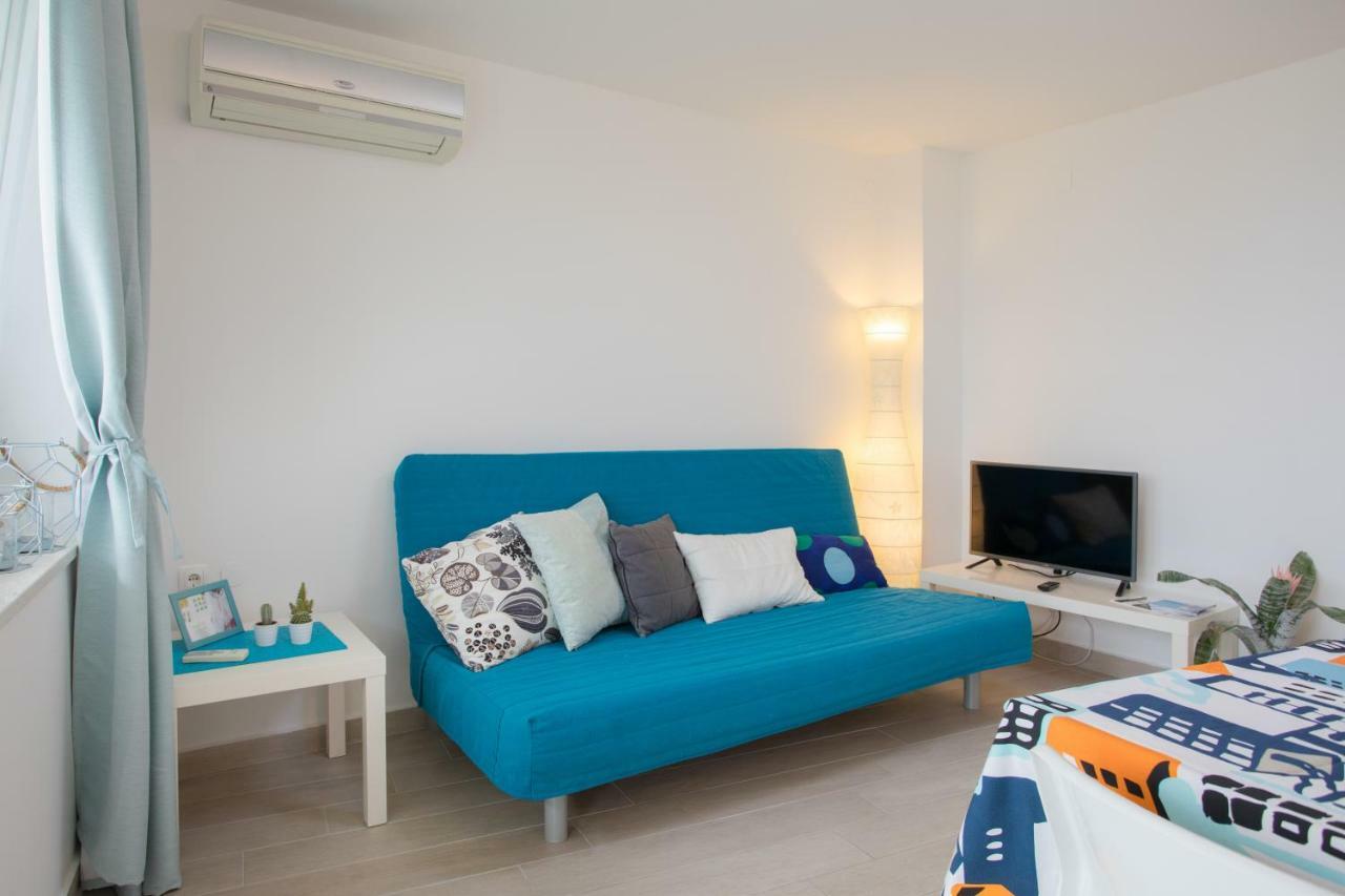 Apartments Nika ツリクヴェニツァ エクステリア 写真