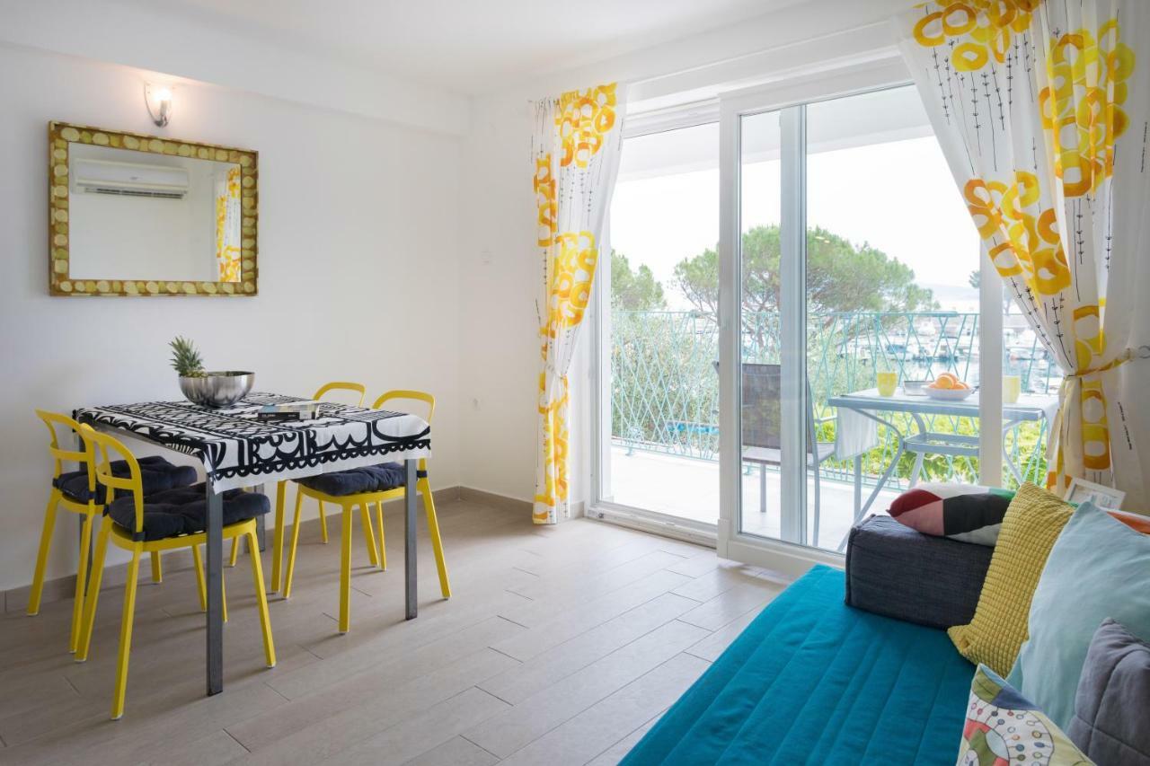 Apartments Nika ツリクヴェニツァ エクステリア 写真