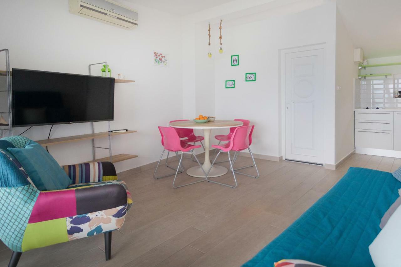 Apartments Nika ツリクヴェニツァ エクステリア 写真